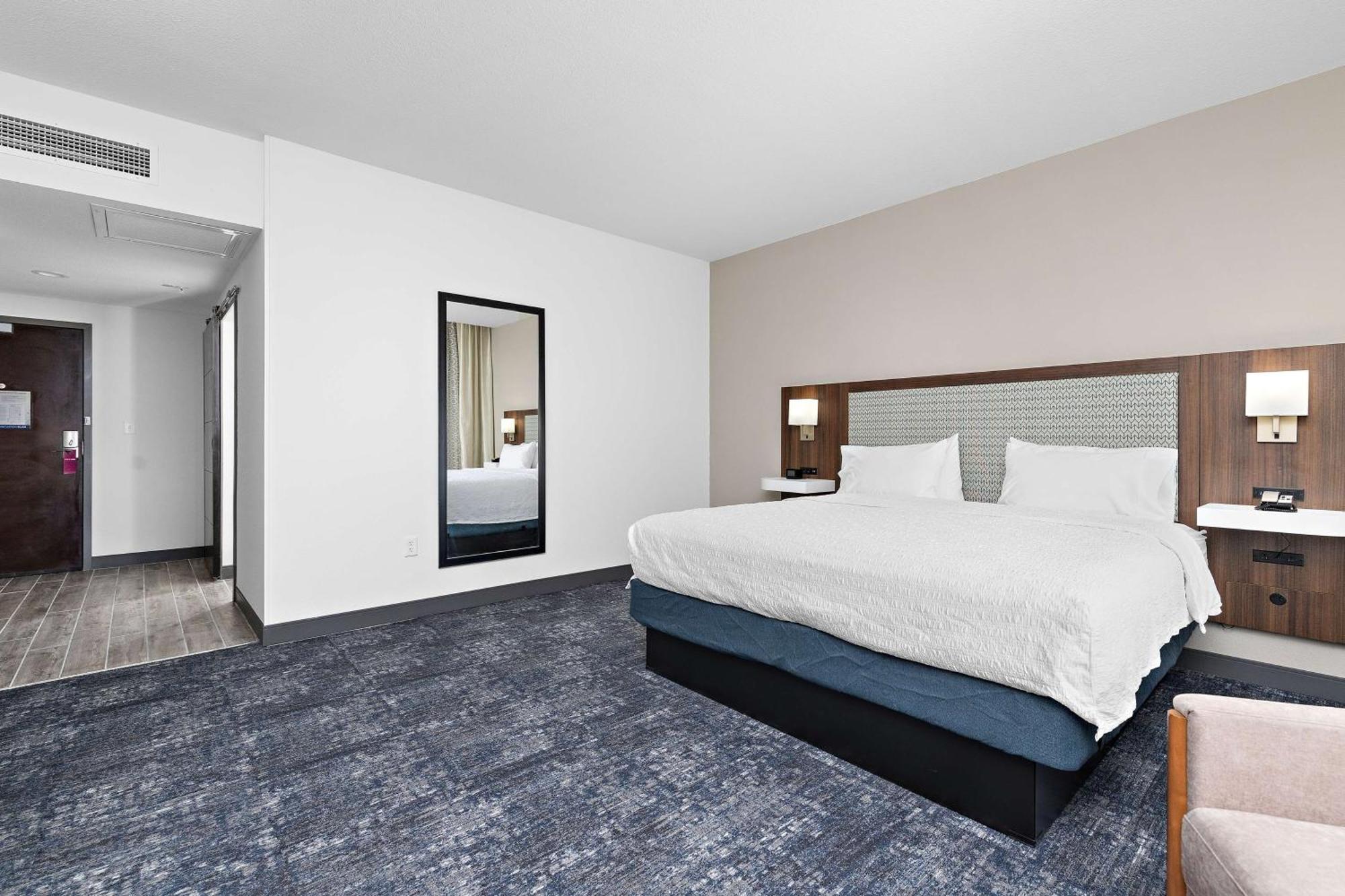 Hampton Inn Kansas City - Downtown Financial District Exterior foto
